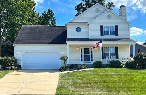 Saint Marys  Saint Joseph County House | ☘️ 10 mins to Notre Dame, 4 Bedrooms, Garage Park, Restaurants Close. Go Irish!☘️