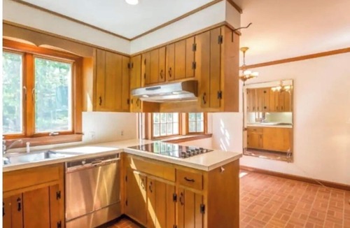 Lookout Mountain House | 11 Bdrm ~🏠🏡1 Story-40ppl! 2 HOUSES RETREATS,FIRETABLE🔥Lkt Mtn REAL BEDS