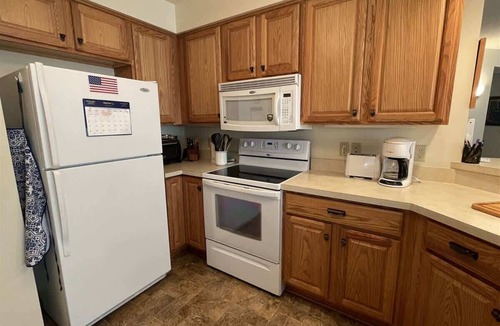Mercersburg House | 14080 Mountain View | First Floor Condo!