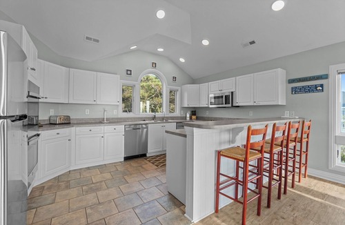 Monteray Shores House | 1528 - Sound and Color - Spacious Soundfront Retreat w/Stunning Sunsets