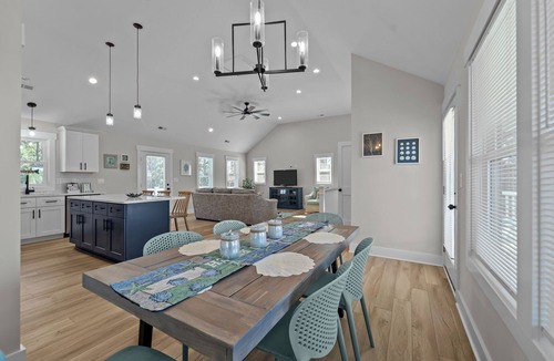 Monteray Shores House | 1541 - Birdie Beach Bungalow - Corolla Soundside Escape w/Private Pool