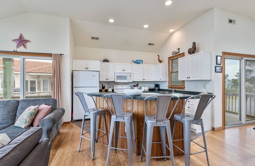 Monteray Shores House | 1559 - Sound Retreat - Spacious Corolla Soundfront w/Sunset Views & Pool