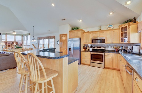 Ocean Sands House | 1818 - It's A Shore Thing, 70 Yards to Beach | Pool, Hot Tub & Elevator