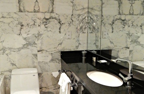 Kalorama Heights Hotel | 2 Accommodations of Superior Queen Rooms | Pets Allowed | 0.6 Mi from Dupont