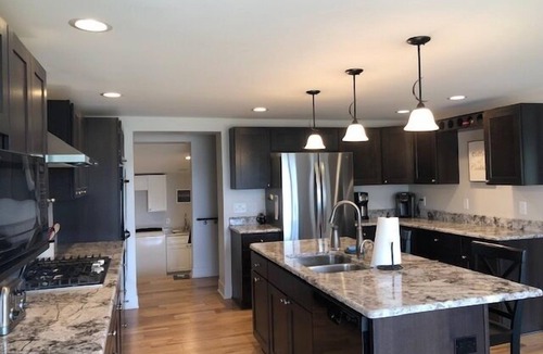 Hart House | 2 Bedroom, 2.5 Bath Home, Sleeps 6.