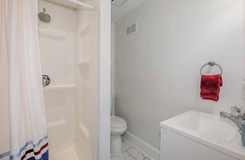 Near Northeast Apartment | 2-bedroom apartment near US Capitol in welcoming Washington
