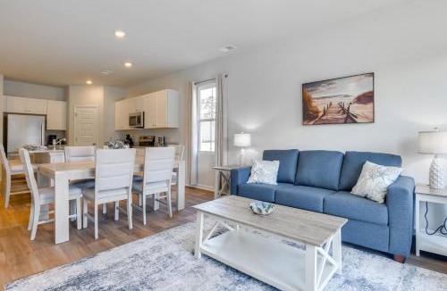 Ocean Isle Beach House | 2 Mi to Ocean Isle Beach! Coastal Getaway w/Patio