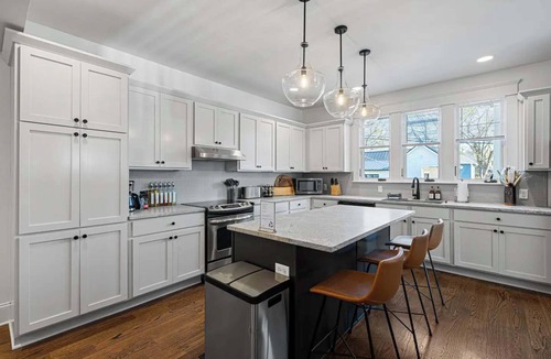 Lockeland Springs House | 2 Sunlit Patios, Walk to 5 Points, Private Garage | Close to Dining and Bars, Board Games, 10 Mins to Broadway, 24 Hour Hospitality