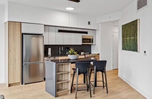 Buzzard Point Hotel | 2 Units | Central Apartment w/Kitchen | Family Comfort & Pet-Friendly Stays
