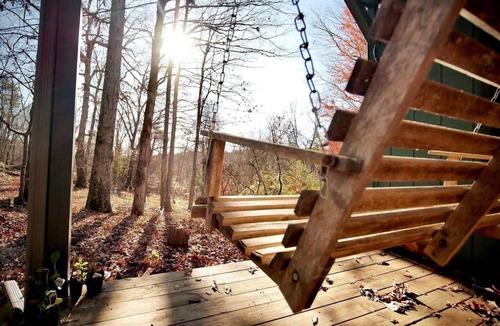 Fort Payne Cottage | 20 ACRES of Tranquillity Next to Desoto State Park
