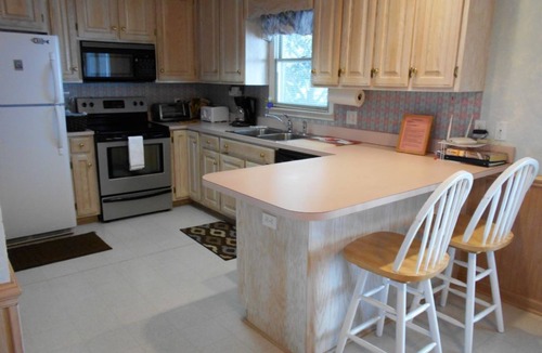 Sunset Beach House | 245 Ole King Cole by Sunset Vacations