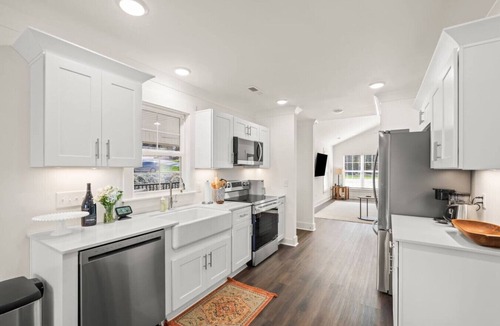 High Point House | 3 Bedroom, High Point Perfect for Furniture Market