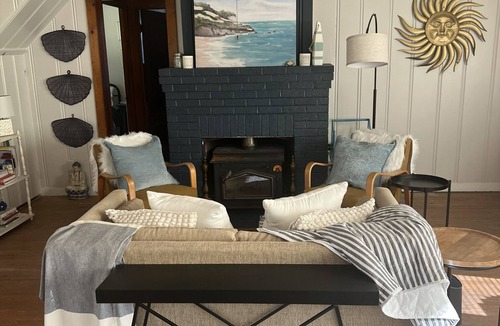 Calvert Beach-Long Beach House | 3-bedroom house in soothing Saint Leonard with AC for relaxing stays