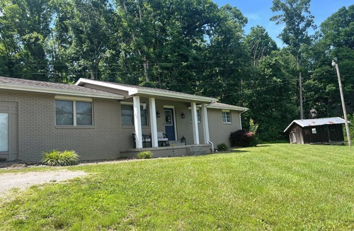 Morehead House | 3-bedroom house in charming Morehead near Cave Run and Morehead State