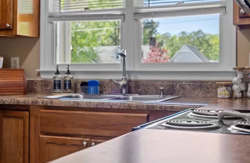 Cape Fear House | 3-bedroom house in fabulous Eastover with WIFI, all you need is your clothes!