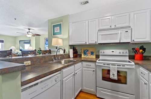 North Topsail Beach Condo | 3 Bedroom Oceanfront Condo with Community Pool