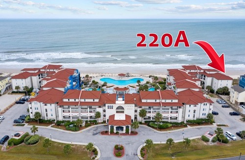 North Topsail Beach Condo | 3 Bedroom Oceanfront Condo with Community Pool