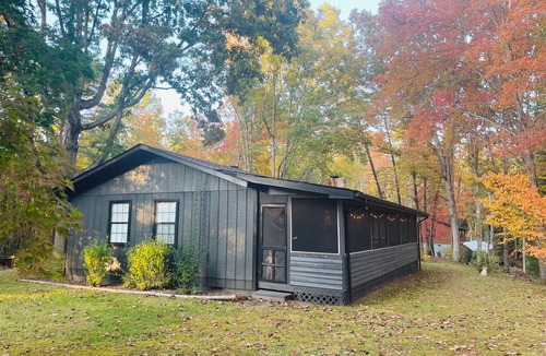 Upper Peachtree House | 3-bedroom Peaceful Escape in Murphy