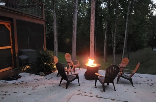 Unaka Cabin | 3 LITTLE BEARS DEN AT BEAR PAW GREAT FAMILY VACATION HOME. EVERYTHING YOU NEED