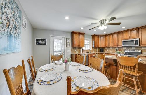 Mammoth Cave House | 3 Mi to Nolin Lake Boat Ramp! Family Home w/Deck
