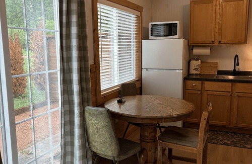 Poynette House | #3 Riverfront Lodging. Beach, Boat, Fish, Hike.