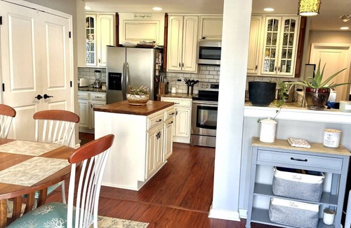 North Carolina Coast Cottage | 30 Steps to the Atlantic Ocean, Sunrises, Deck, Family Area for BBQ's & Fun