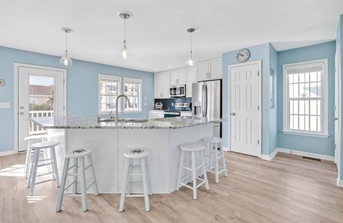 Holden Beach House | 3BR Castle in the Sand, Holden Beach; sleeps 8, family-friendly