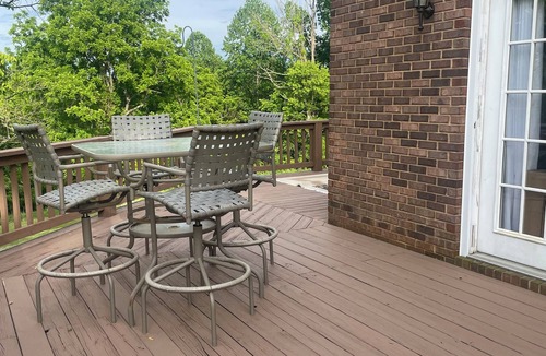 Burkesville House | 3BR house 2mi to DaleHollowLake boat ramp & Sulphur Creek Resort with boat slip