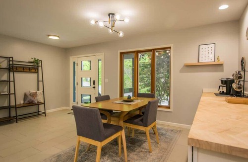 Maggie Valley House | 3BR w/Sunroom | Close to Ski+Trails+Views+Free Tix