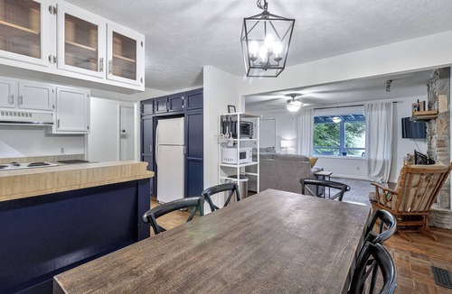 Byrdstown House | 4 Bed Home on Dale Hollow Lake, Steps from East Port Marina