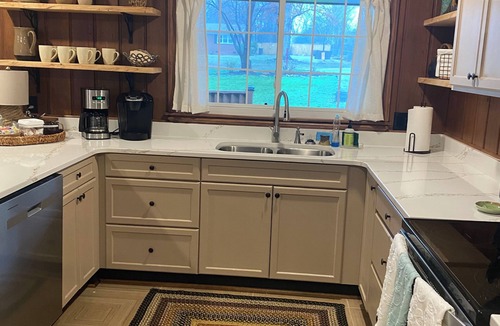 Greensboro House | 4-bedroom 3 bath house in Greensboro.