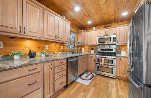 My Mountain House | 4 BR Estate-Pool-Hot Tub-Outdoor Fireplace-Epic Patio-BBQ-Pool Table-DogFriendly