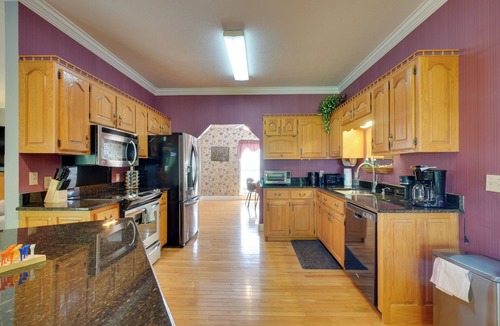 Byrdstown House | 4 Mi to Dale Hollow Lake! Countryside Retreat