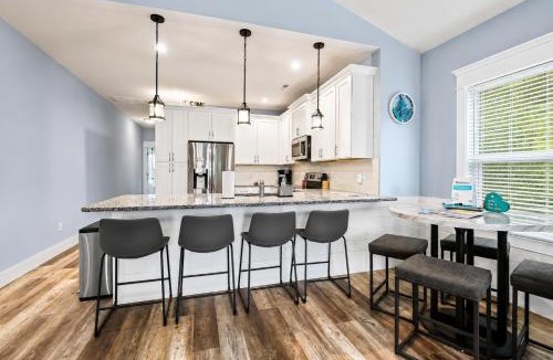 Wilmington Beach House | 4-Min Walk to Carolina Beach | Pet-Friendly | Sleeps 9 | Free Parking