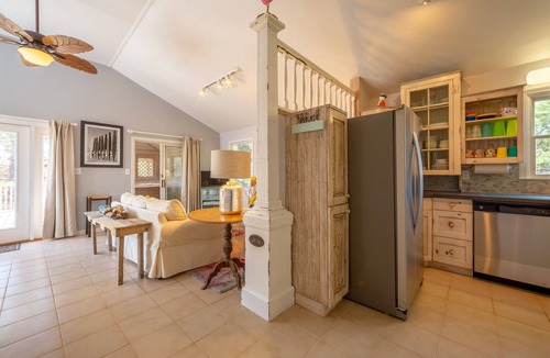 Ocean Isle Estates House | 4 Salty Paws 147: Semi-oceanfront, dog-friendly, hot tub & shared pool