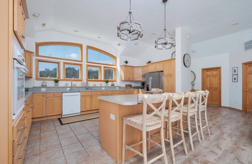 Southern Shores House | 4707-Heaven Can Wait, 5-bed home in Southern Shores with private pool, hot tub