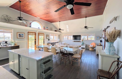 Avon House | 4BR Eco-Luxe Island Beach House for Family Fun and Relaxation on NC Outer Banks