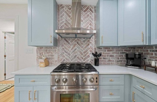 Raleigh House | 4BR, Excellent LOCATION, Pool, Hot tub, Game Room