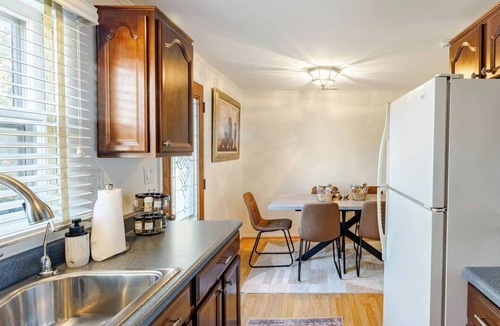 Eastport House | 5 bedroom house with EV charger Near Downtown Annapolis