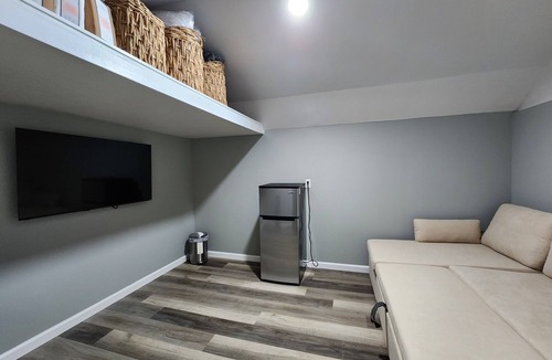 National Hills House | 5 beds/2 bath fully furnished house. WALK TO COURSE! Masters 2026 !
