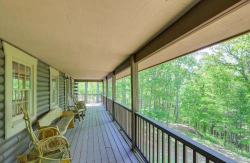 Asheville House | 5 Mi to Dtwn Asheville: Tranquil Cabin Retreat!