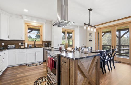 Boone Cabin | 5BR Cabin on 3 Acres w Theater, Hot Tub +Fire Pit