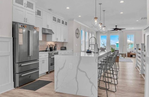 Wilmington Beach House | 5BR- w/Hot tub | Steps to beach/Fire Pit/Mini Golf
