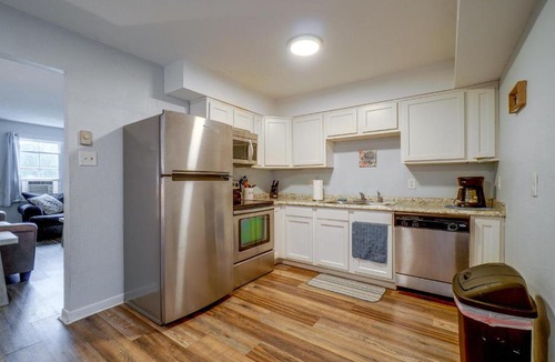 Knoxville Apartment | 6 Mi to UT Games & Dtwn! Knoxville Launchpad