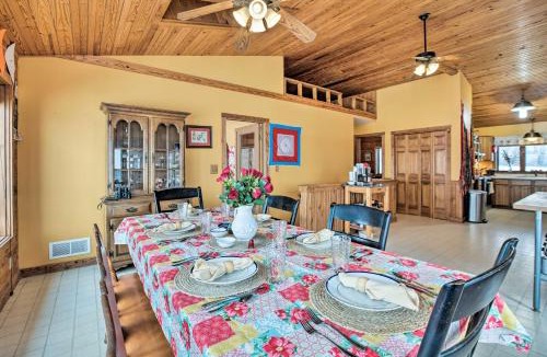 Burlington House | 7-Acre Working Farm Near Lake Geneva: Pets Welcome
