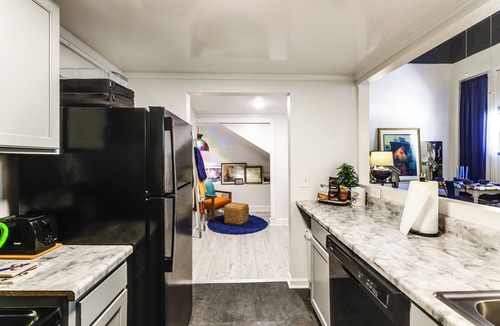 Cincinnati Apartment | 7 Mi to Dtwn: Charming Couple's Cove in Cincinnati