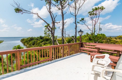 Salvo House | 7201 - Carols Soundfront Castle by Resort Realty
