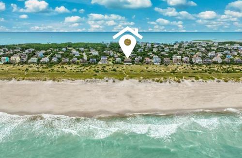 Salvo House | 7223 - Pelican Watch
