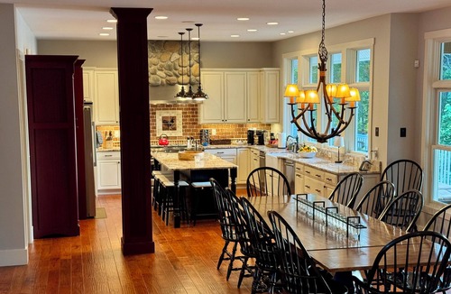 Big Creek House | 7BR/8BA Lakefront Norris-Private Dock & Views