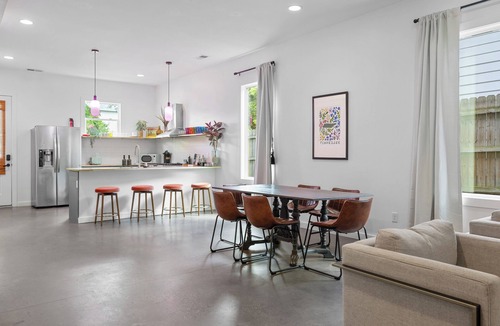 East Nashville House | 8 Min to Broadway-Fenced Yard-Walkable East Nash
